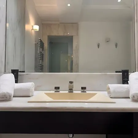 Apartment Magnifique Proche Arc Triomphe